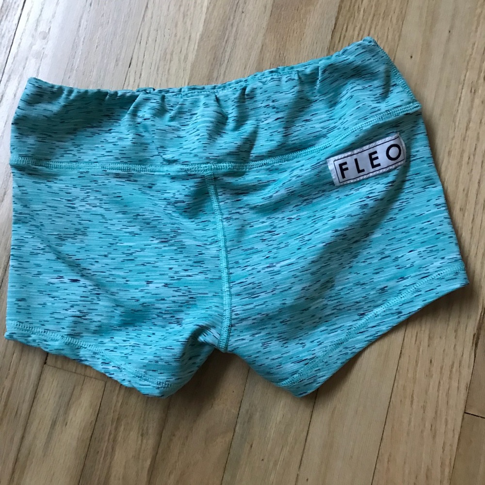 Fleo Shorts